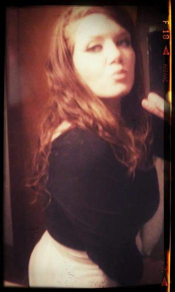 , 25  female escort, Everett