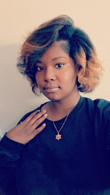 EMMA, 26  female escort, Everett