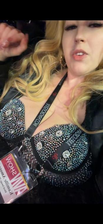 KamilleAmora, 30  female escort, Everett