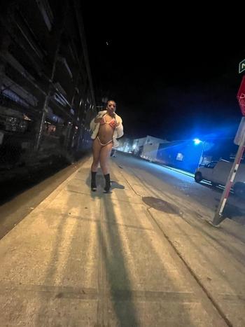 Polynesian Prinxess, 21  female escort, Everett