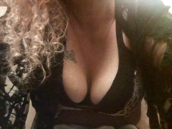 4252325459, female escort, Everett