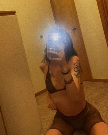 2063727721, female escort, Everett