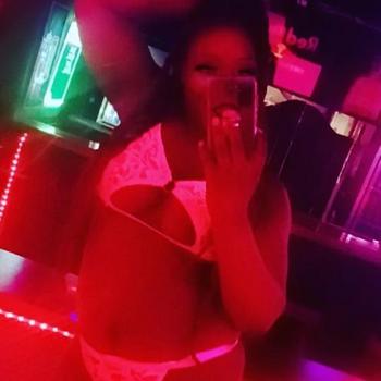 2065047714, female escort, Everett