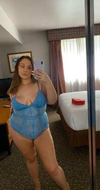 4255780208, female escort, Everett