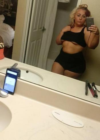 2064796673, female escort, Everett