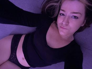 2064726972, female escort, Everett