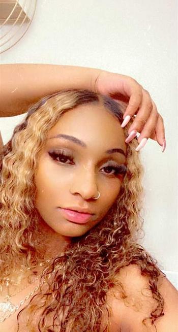 2539878707, female escort, Everett