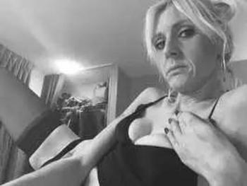 2532935087, female escort, Everett
